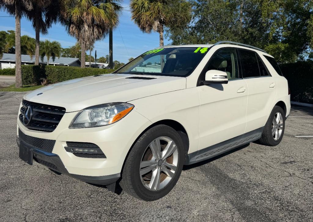 2014 Mercedes-Benz Ml-class - $9,999