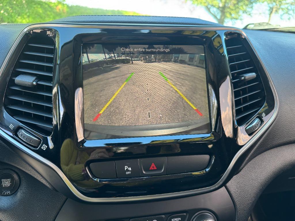 2019 Jeep Cherokee - $14,999
