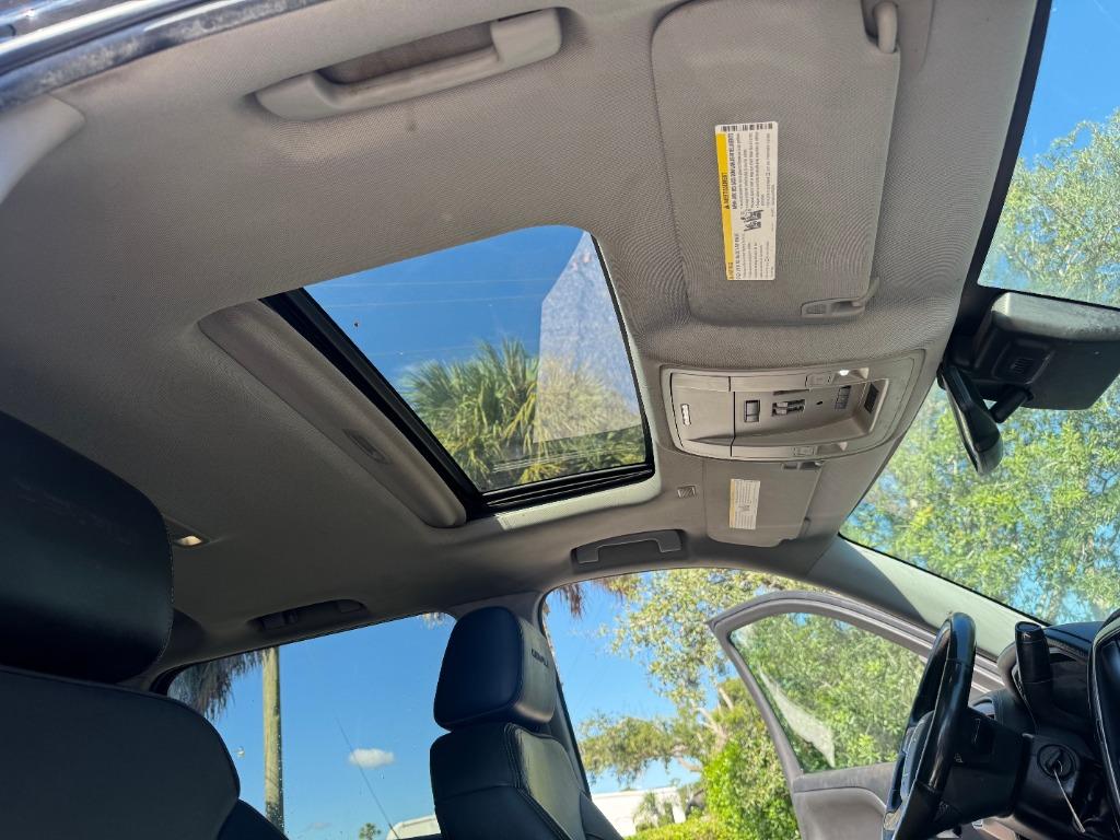 2017 GMC Sierra 1500 - $24,500