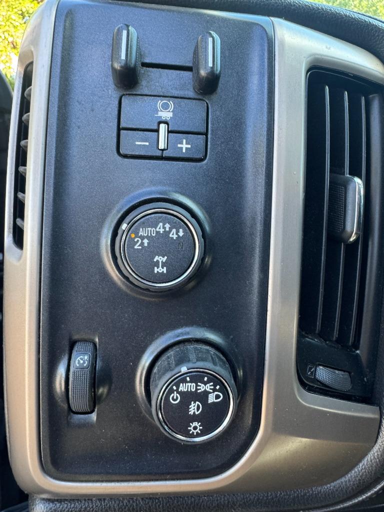 2017 GMC Sierra 1500 - $24,500