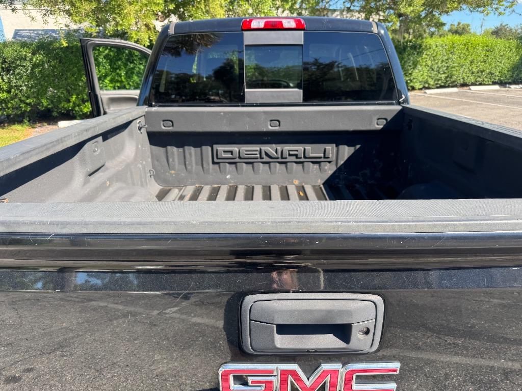 2017 GMC Sierra 1500 - $24,500