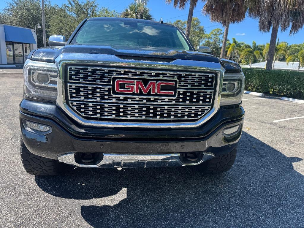 2017 GMC Sierra 1500 - $24,500
