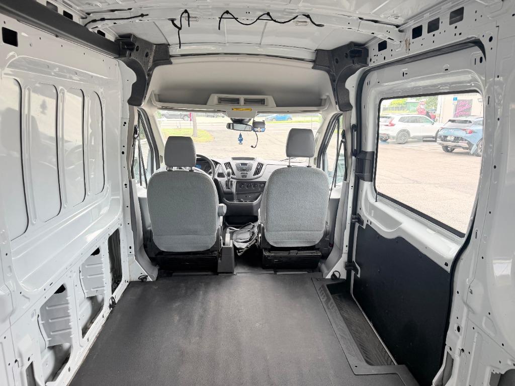 2015 Ford Transit - $15,000