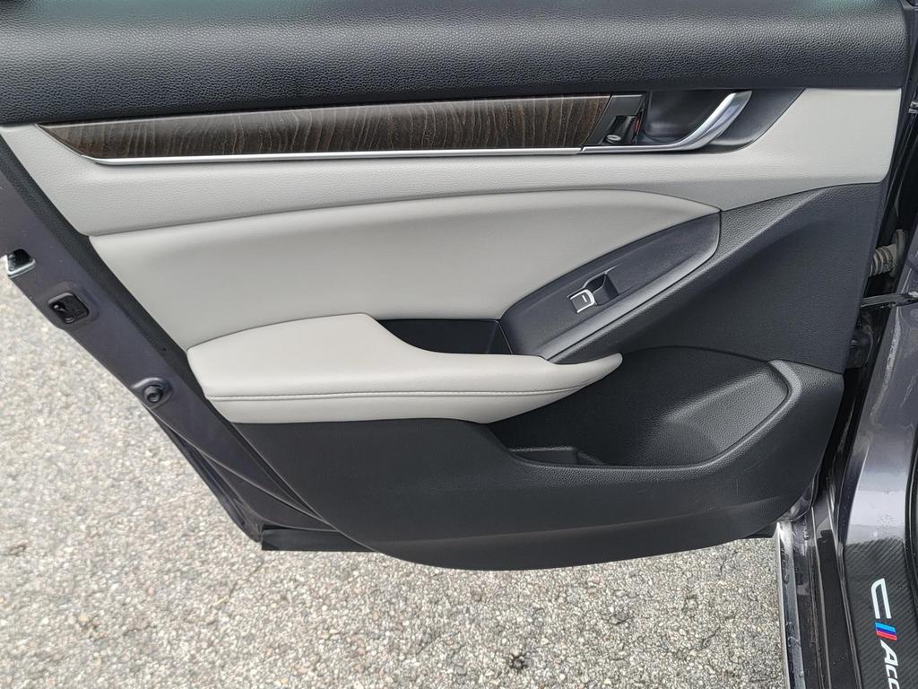 2019 Honda Accord EX-L photo