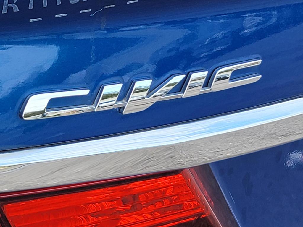 2013 Honda Civic LX photo