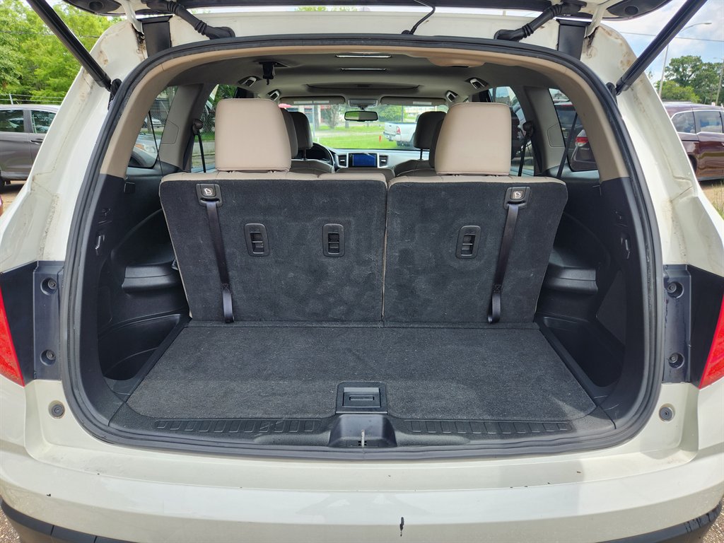 2017 Honda Pilot - $13,995