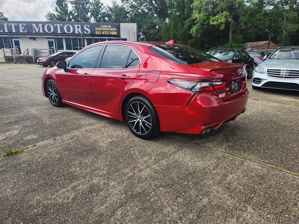 2022 Toyota Camry - $19,995