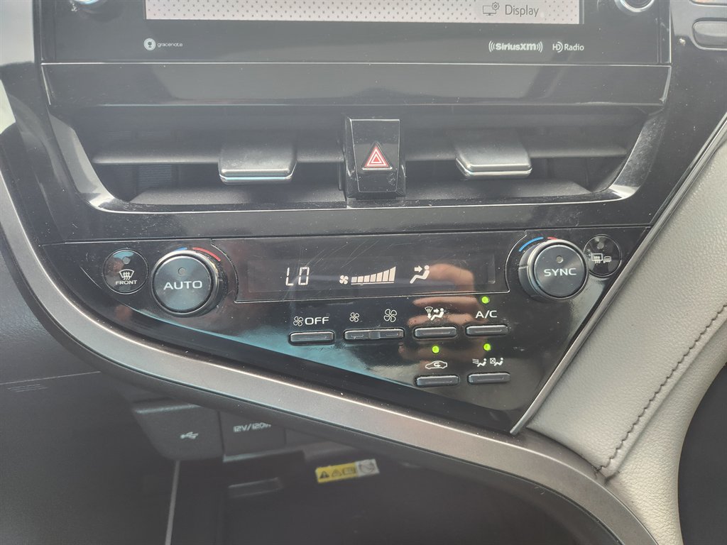 2022 Toyota Camry - $19,995