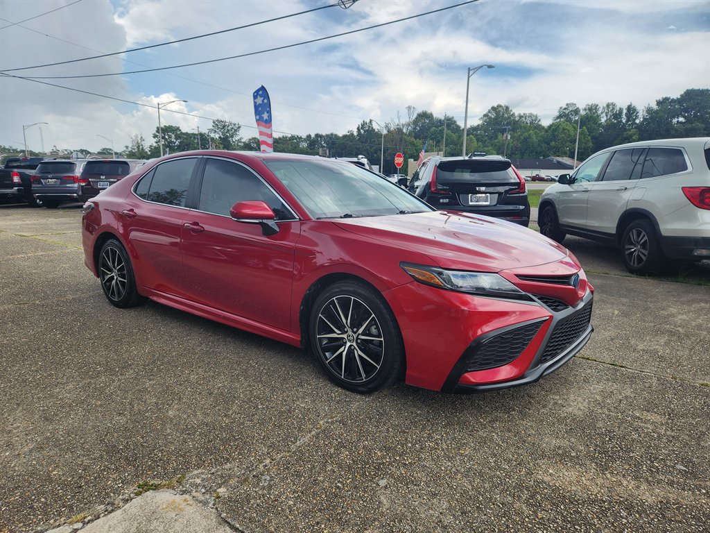 2022 Toyota Camry - $19,995