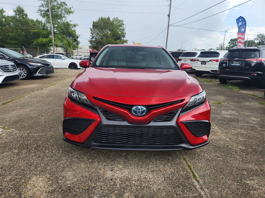 2022 Toyota Camry - $19,995