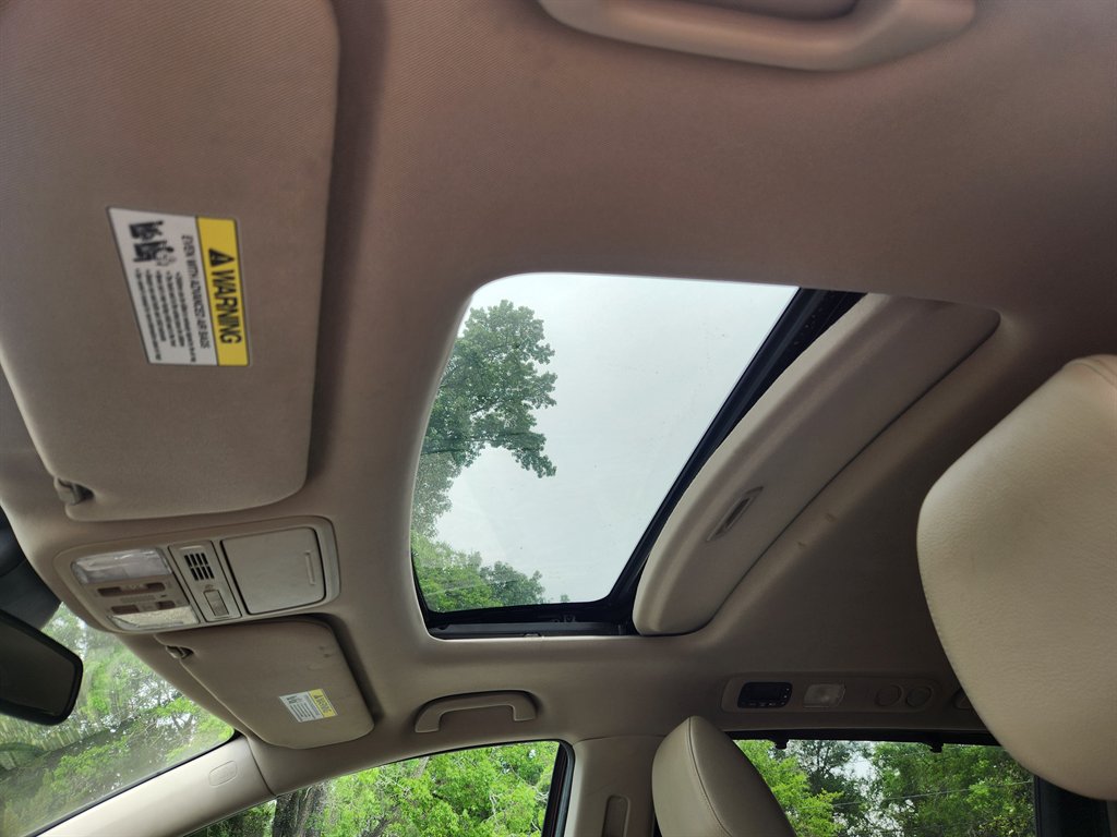 2014 Honda Odyssey - $10,800