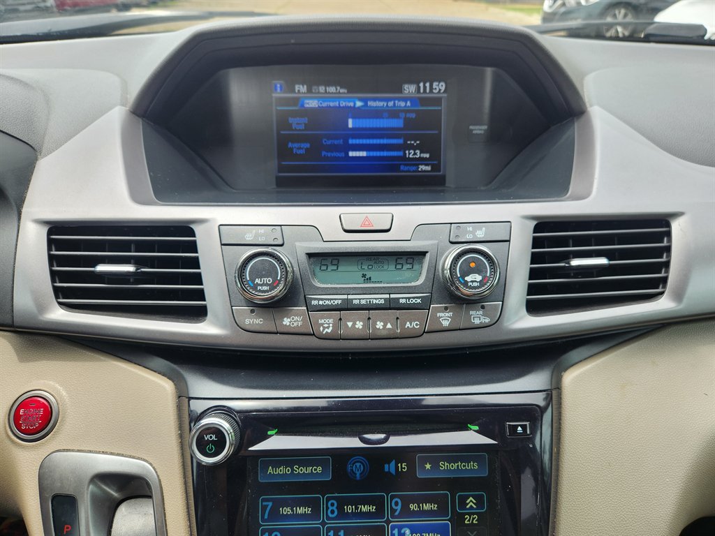 2014 Honda Odyssey - $10,800