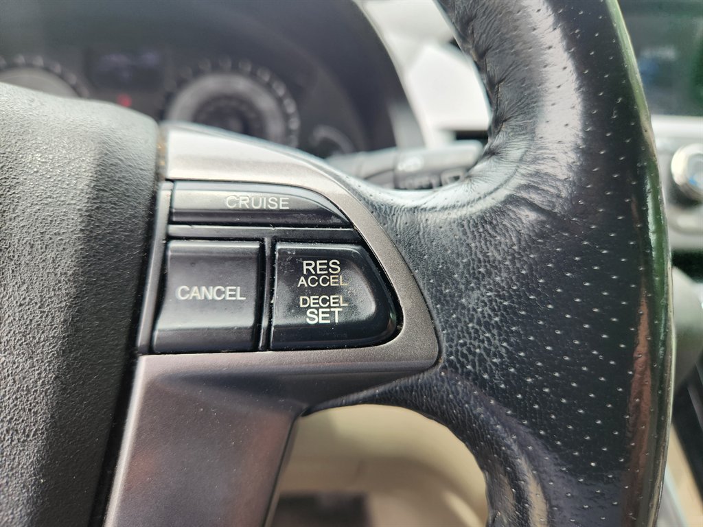 2014 Honda Odyssey - $10,800