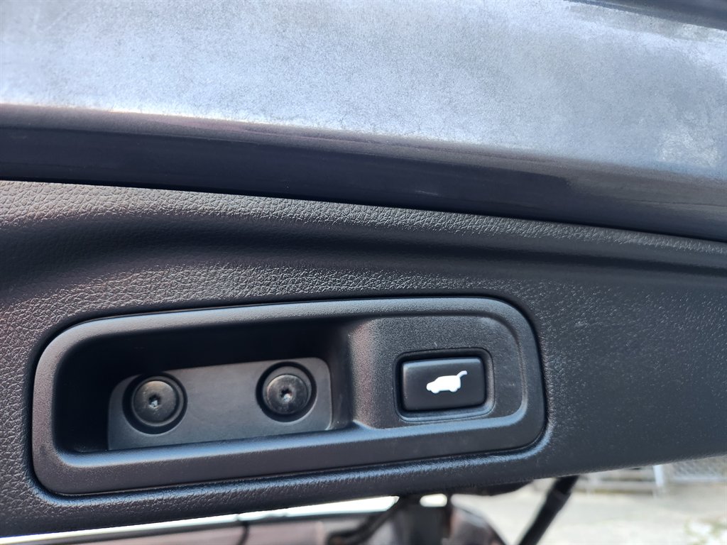 2017 Honda Pilot - $16,995