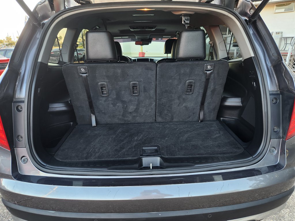 2017 Honda Pilot - $16,995