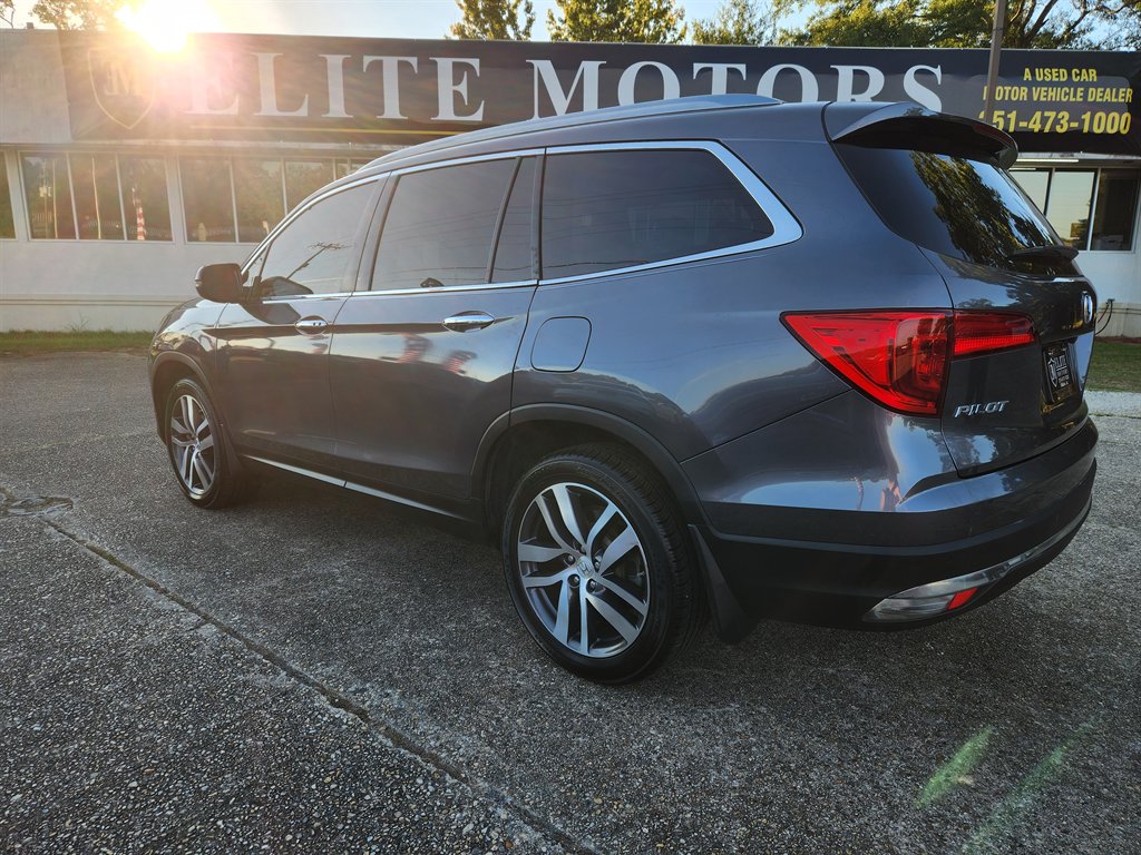 2017 Honda Pilot - $16,995