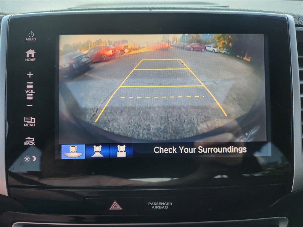 2017 Honda Pilot - $16,995