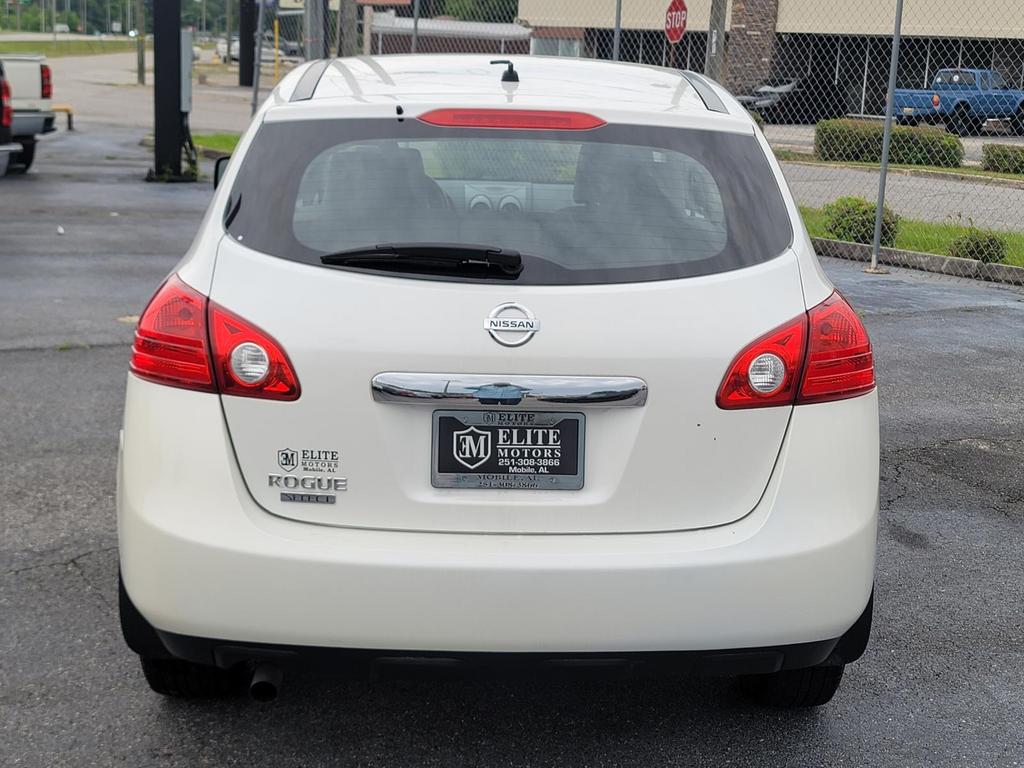 2014 Nissan Rogue Select S photo