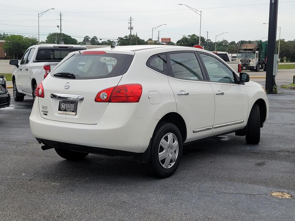 2014 Nissan Rogue Select S photo