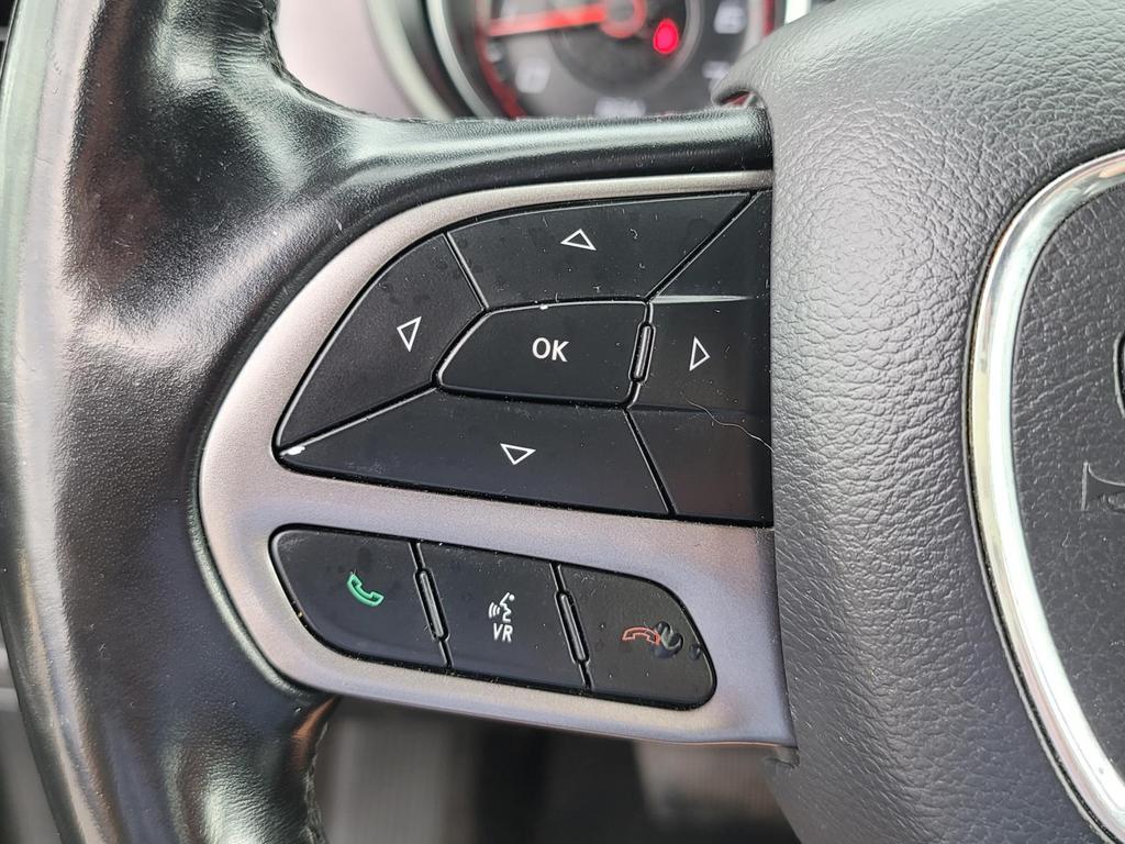 2020 Dodge Charger SXT photo
