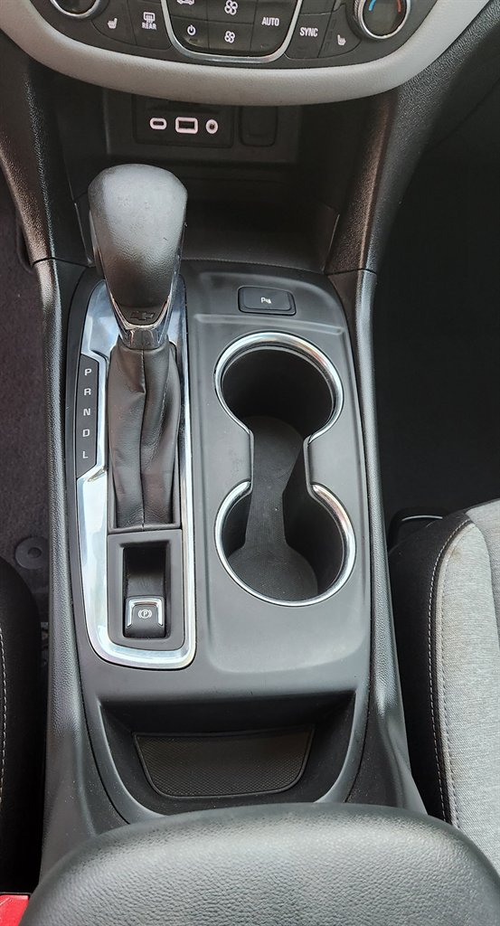 2023 Chevrolet Equinox - $16,995