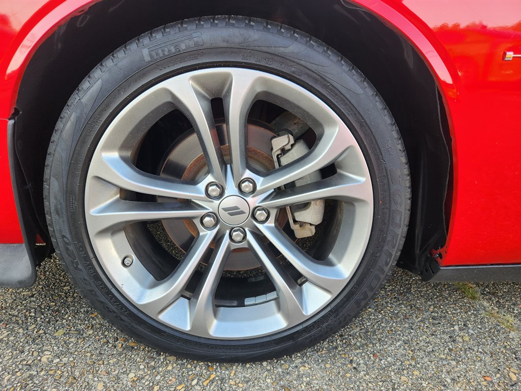 2022 Dodge Challenger - $29,500
