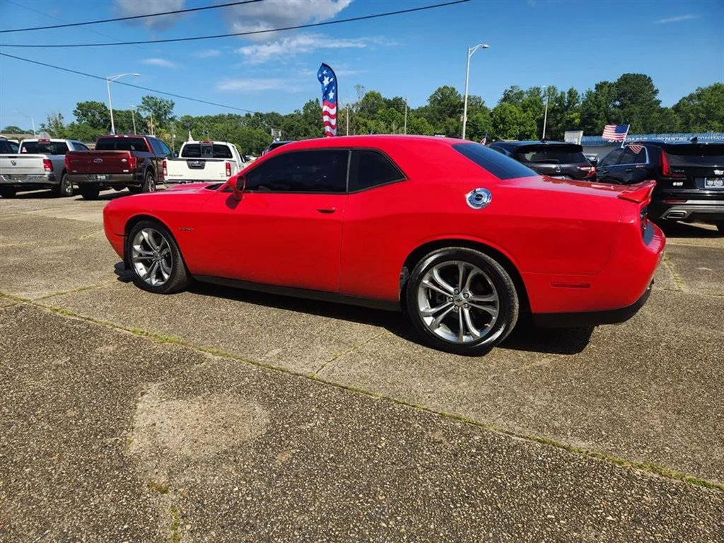 2022 Dodge Challenger - $29,500