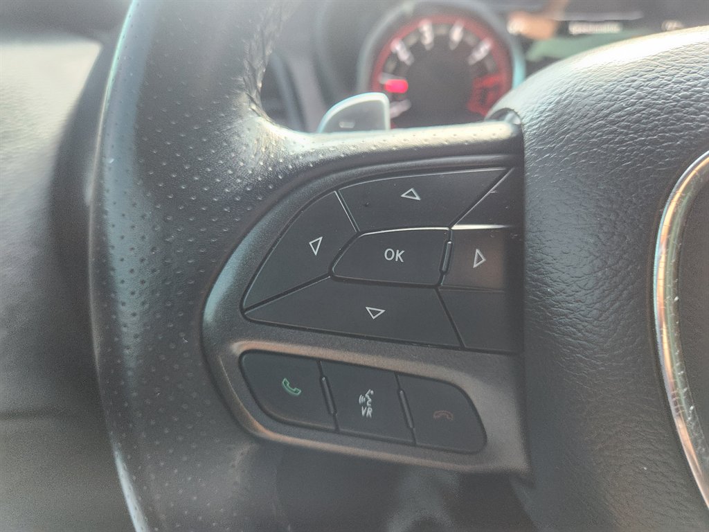 2022 Dodge Challenger - $29,500