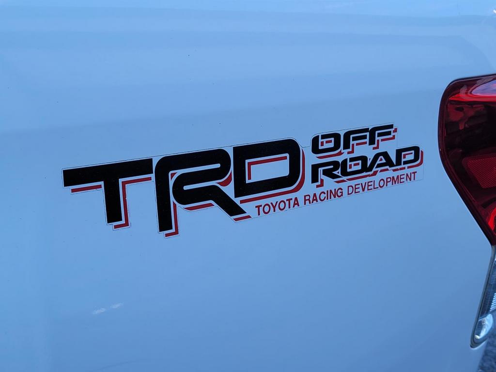 2011 Toyota Tundra Limited photo