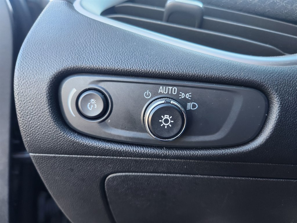2024 Chevrolet Malibu - $16,995