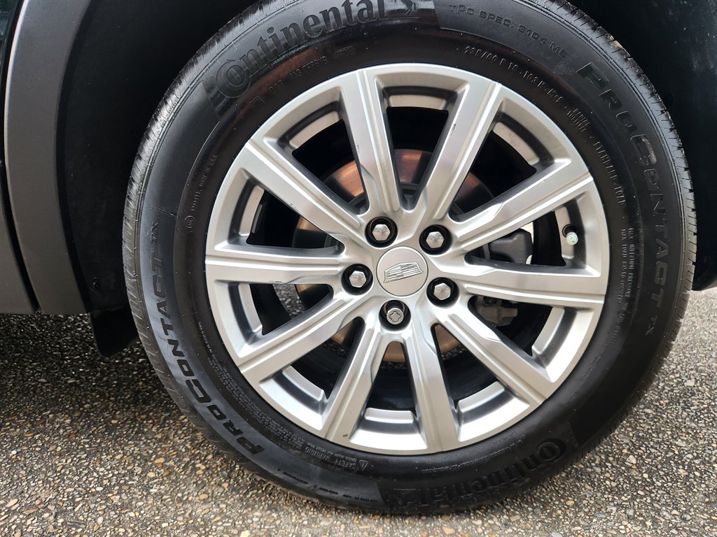 2023 Cadillac XT4 - $21,799