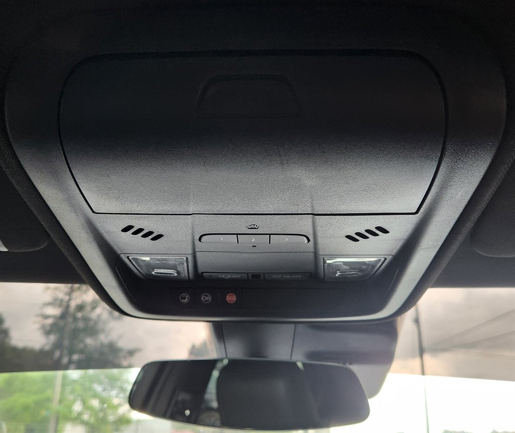 2023 Cadillac XT4 - $21,799