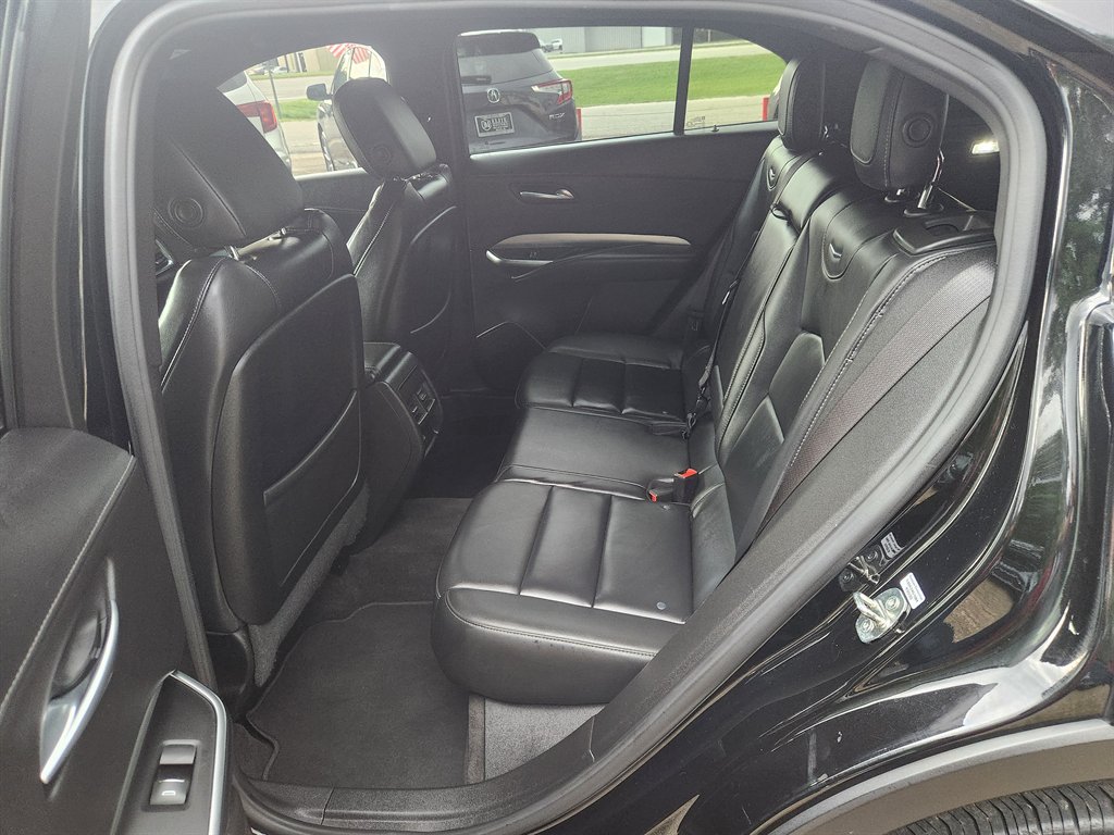 2023 Cadillac XT4 - $21,799