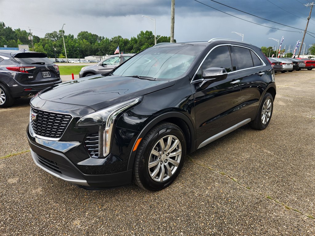 2023 Cadillac XT4 - $21,799