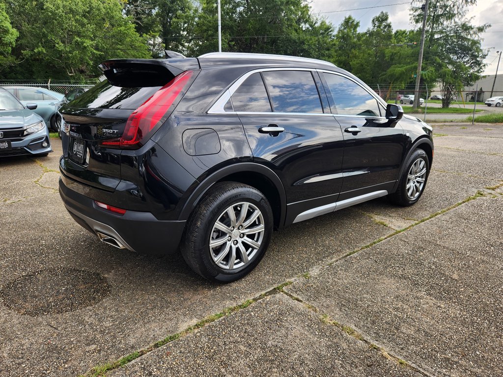 2023 Cadillac XT4 - $21,799