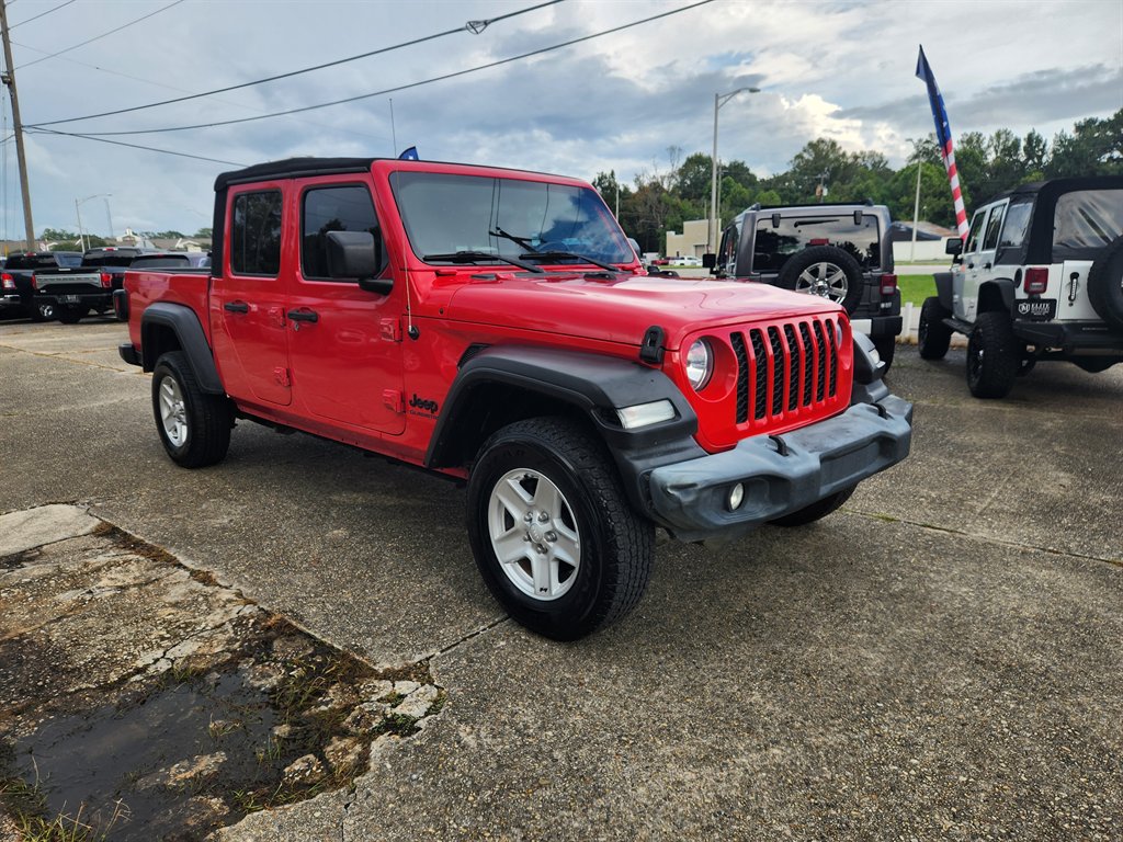 2020 Jeep Gladiator - $16,899