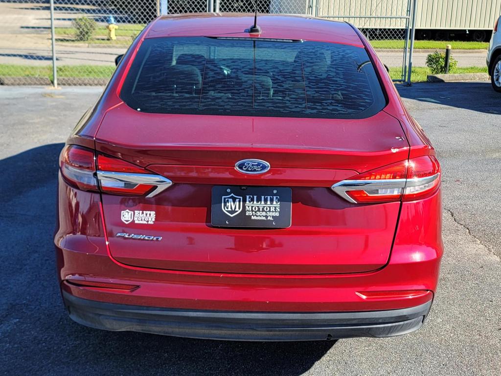 2019 Ford Fusion S photo