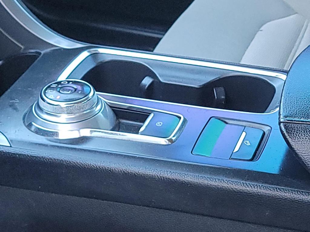 2019 Ford Fusion S photo