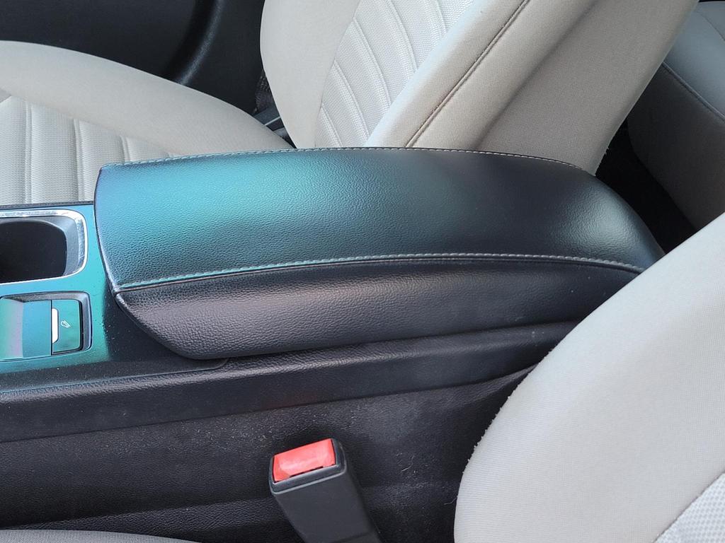 2019 Ford Fusion S photo
