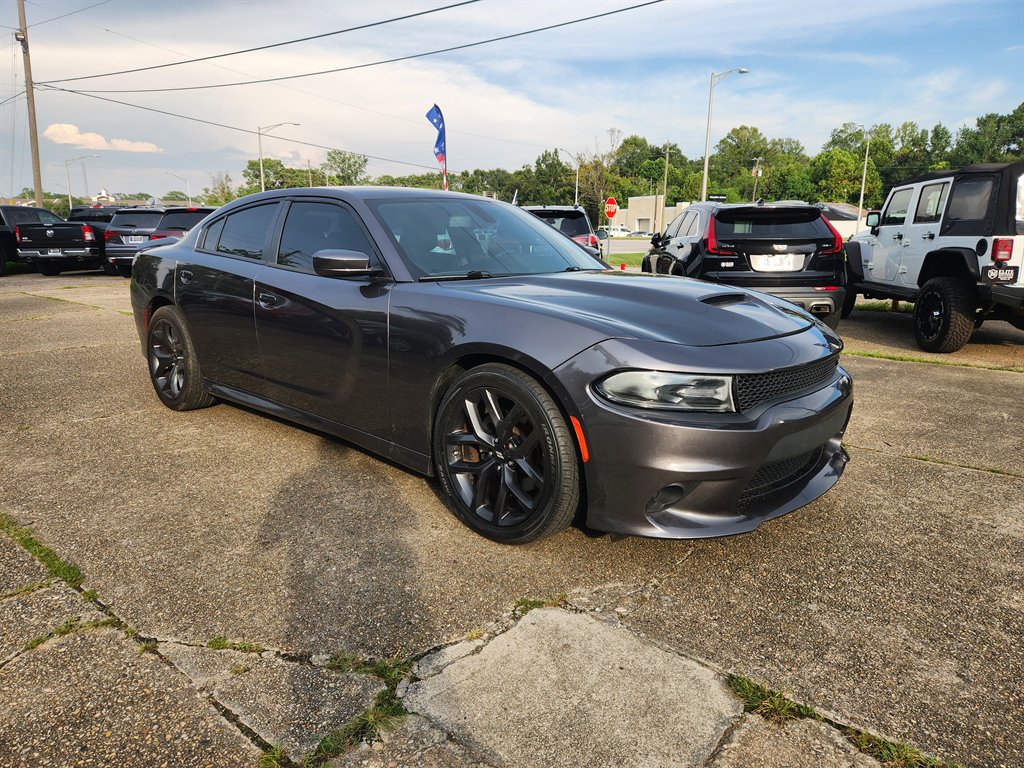 2022 Dodge Charger - $28,500
