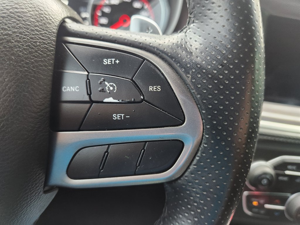2022 Dodge Charger - $28,500