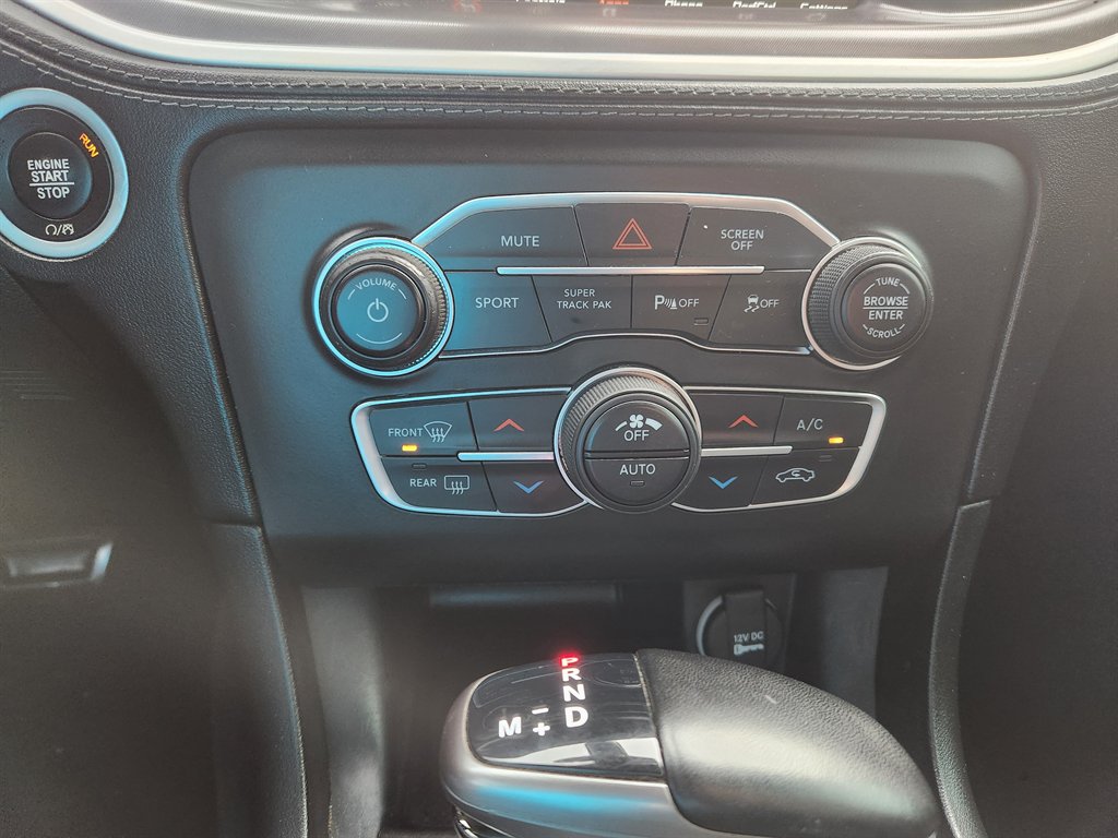 2022 Dodge Charger - $28,500
