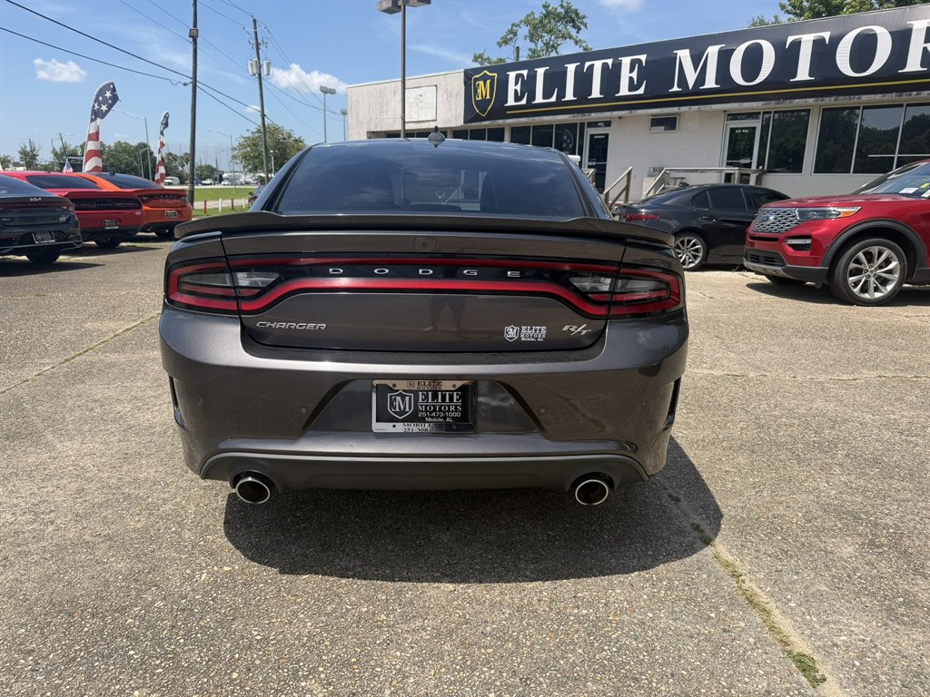 2022 Dodge Charger - $28,500