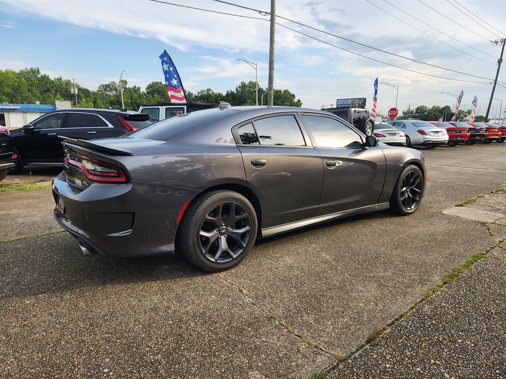 2022 Dodge Charger - $28,500