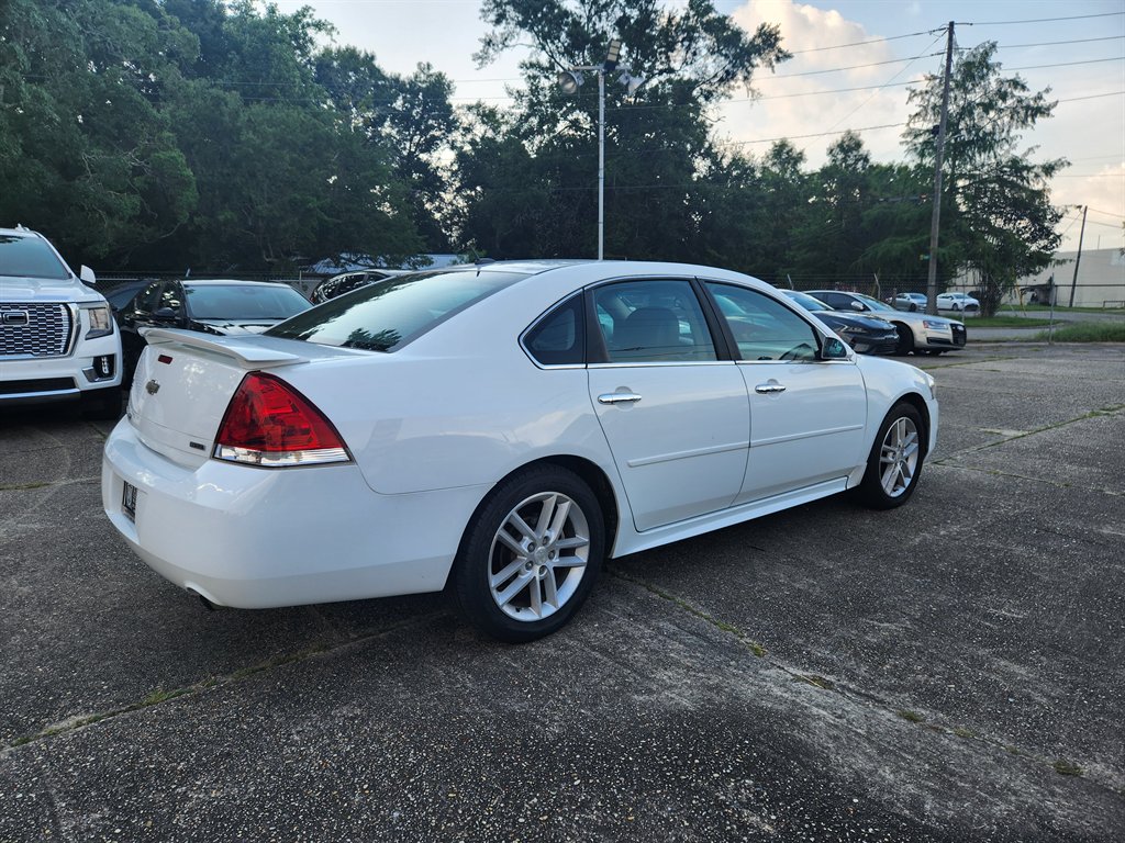 2016 Chevrolet Impala - $9,995
