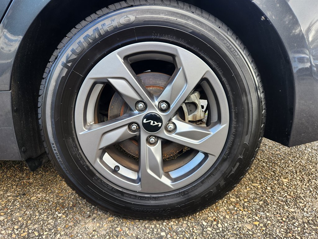 2022 Kia K5 - $14,500