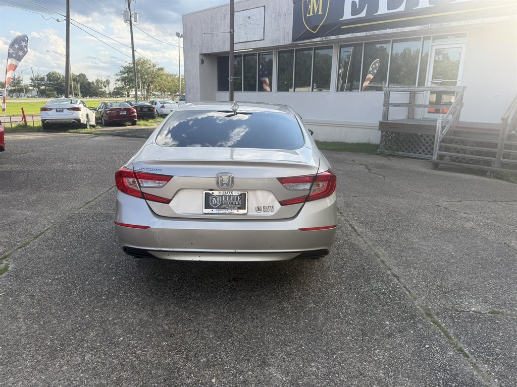2019 Honda Accord - $13,995