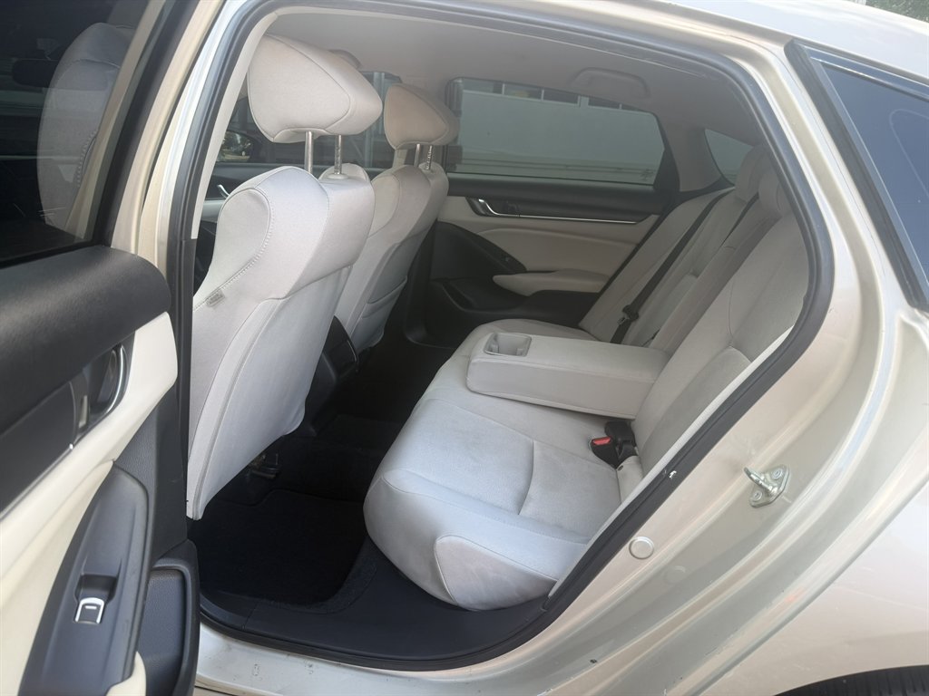 2019 Honda Accord - $13,995