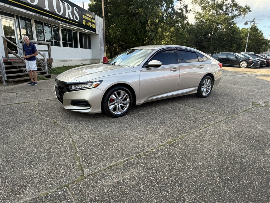 2019 Honda Accord - $13,995