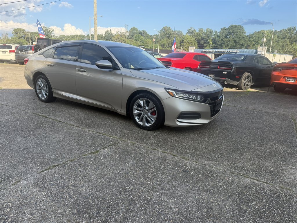 2019 Honda Accord - $13,995